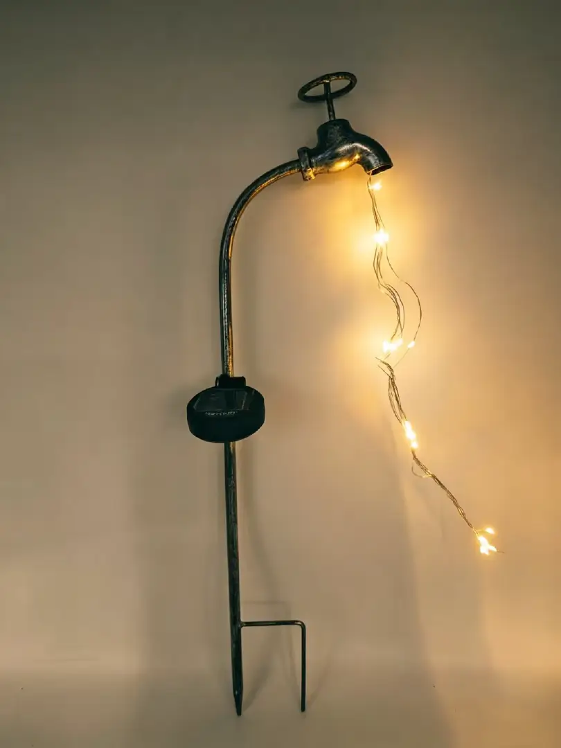 Estaca Solar Diseño Canilla Decorativa con 24 LEDs - Imagen 10